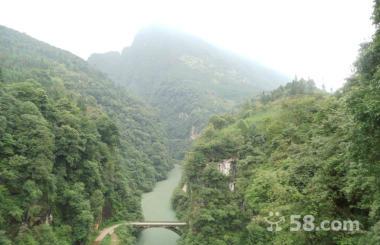 
        南宝山避暑旅游 包吃包住      
